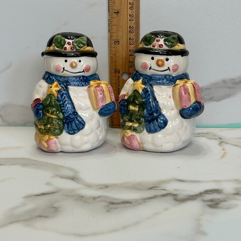 Vintage Snowman Salt and Pepper Shakers Ceramic Christmas Holiday Decor Set